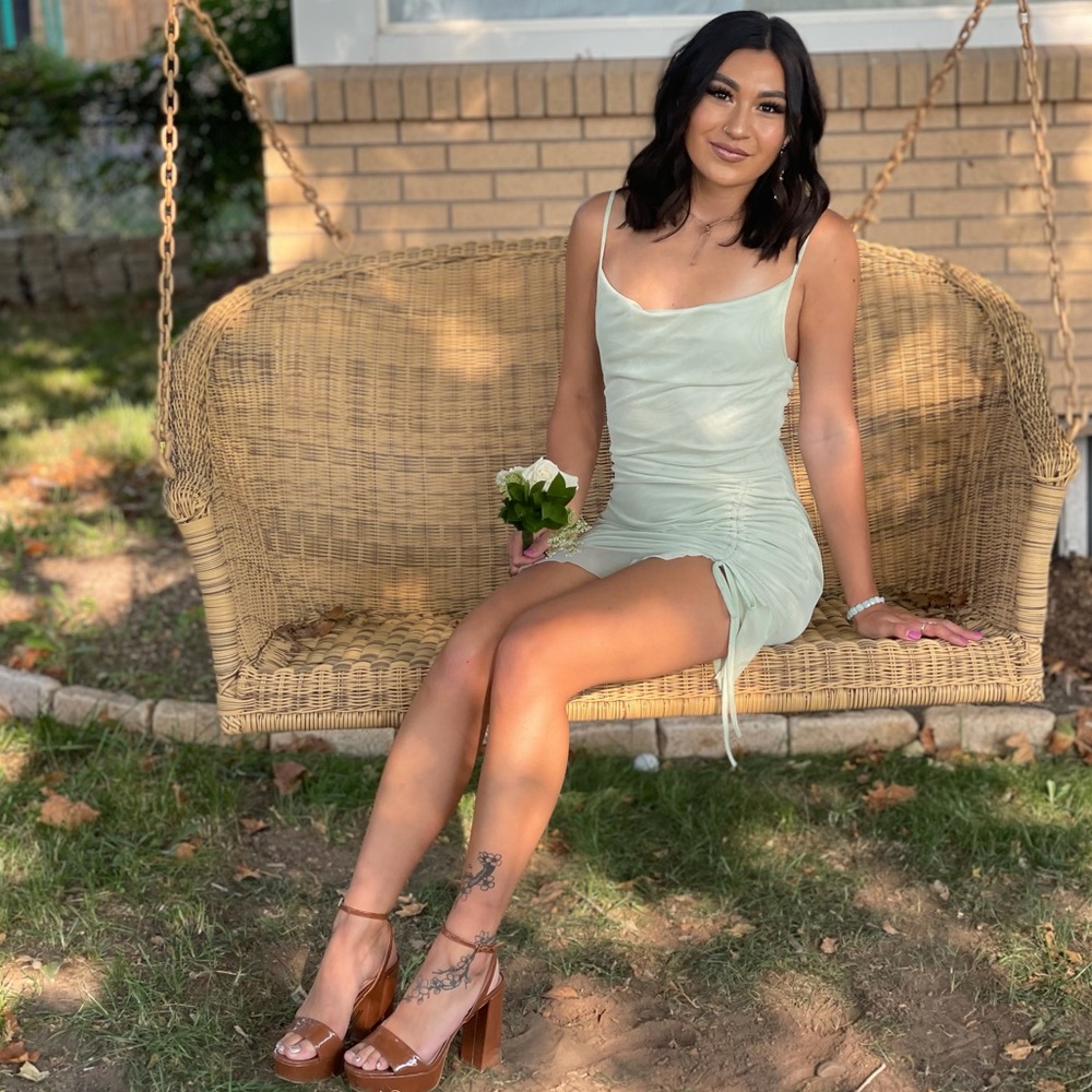 Meet your Posher, Olivia